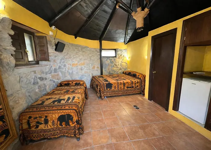 Selwo Lodge - Animal Park Tickets Included