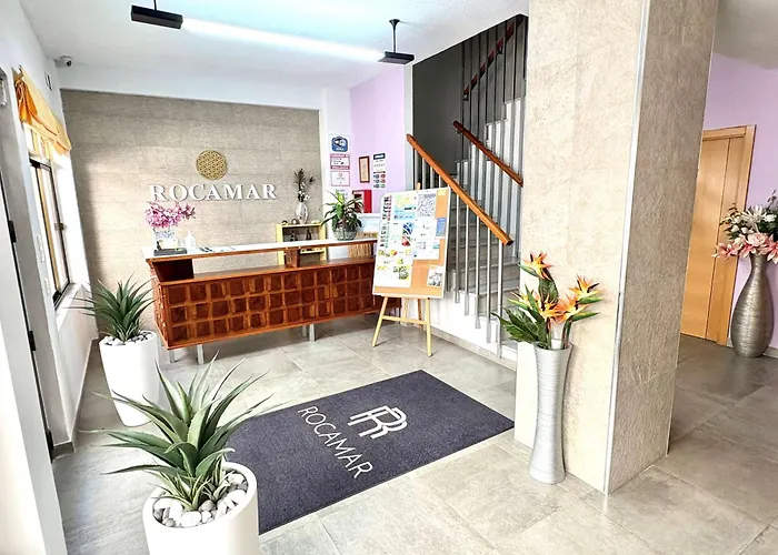 Casa de huéspedes: Hostal Rocamar