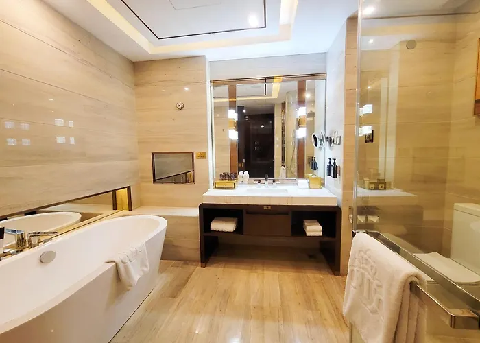 Royal Garden Hotel Shanghai