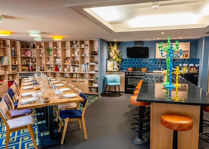 Hôtel accueillant les animaux: Novotel Orléans Sud La Source