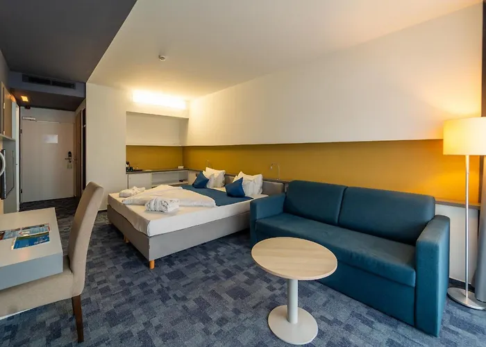 Hotel Yacht Wellness & Business