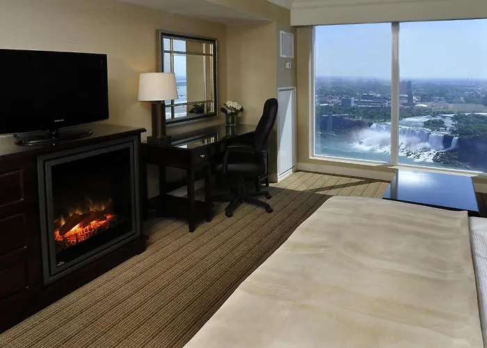 Hilton Niagara Falls/ Fallsview Hotel&Suites