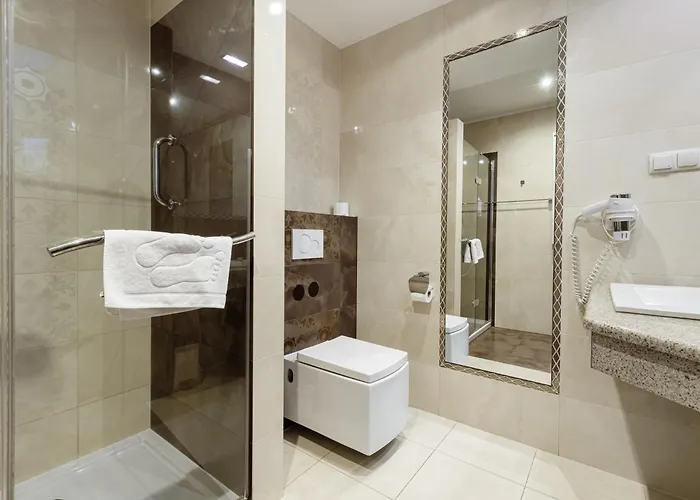 Artis Hotel & Spa