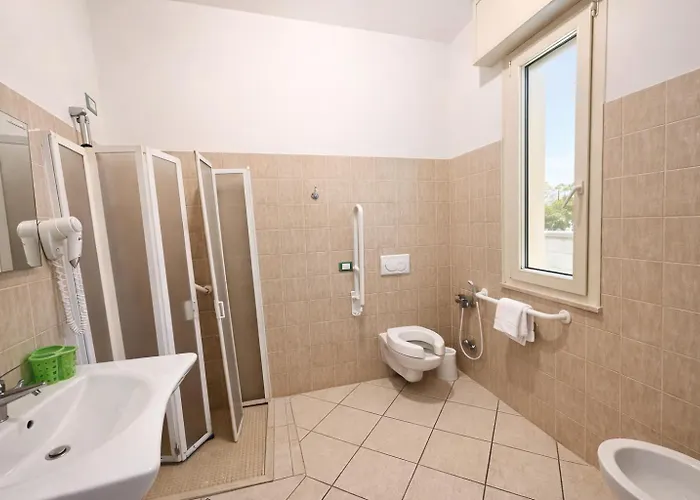 Hotel Villa Tina Easy Stay Room Only