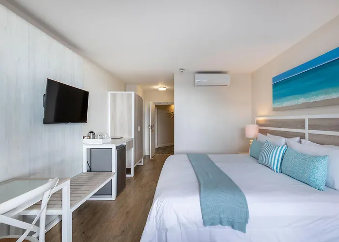 Hotel suites Bayview