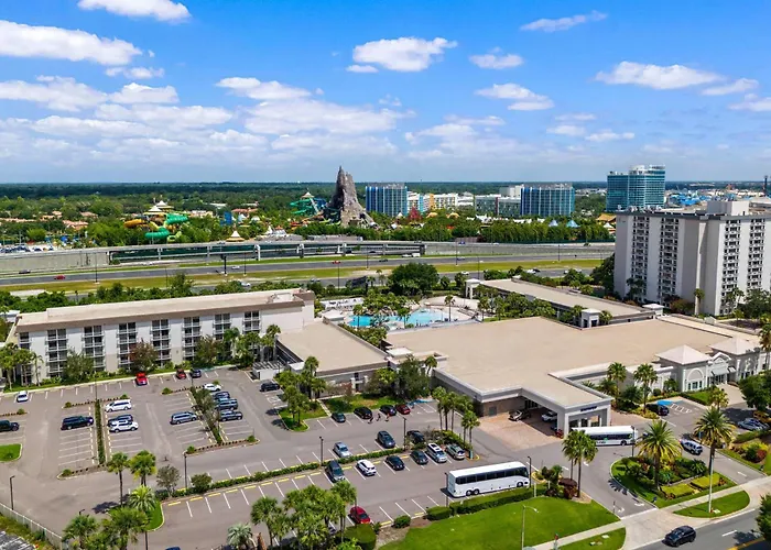 Luxury hotel only: Wyndham I-Drive Avanti Resort & Conference Center