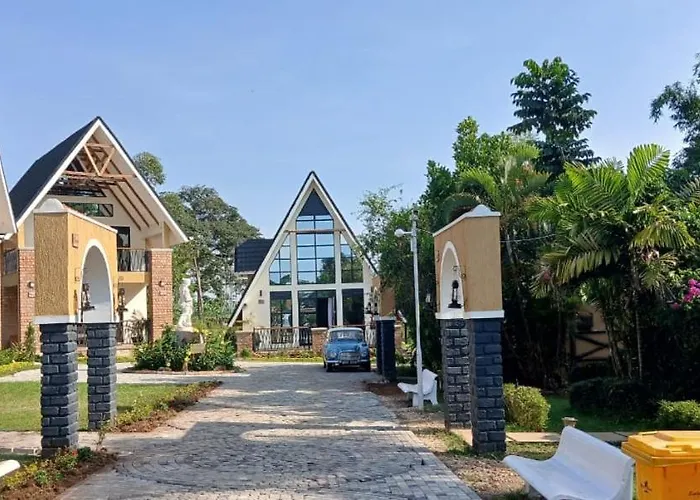 Explorer Resort & Marina