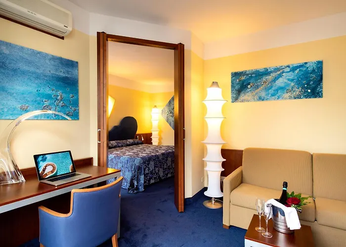 Color Hotel Style, Design & Gourmet