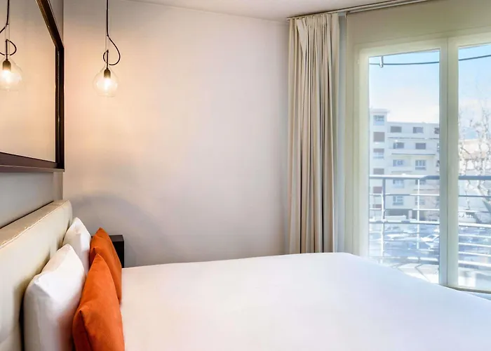 Hotel con piscina: Adagio Nice Centre