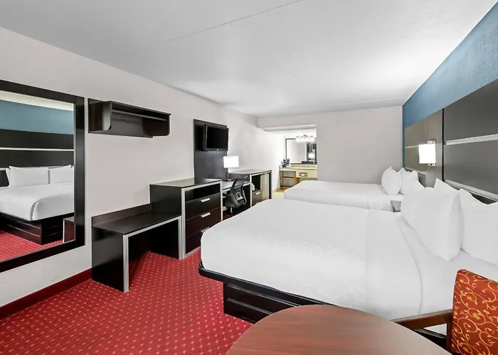 Cheap hotels Clarion Branson