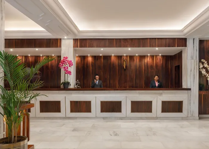 5 star hotels Himalaya