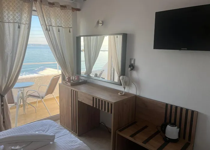 Hotel Beach Amaryllis