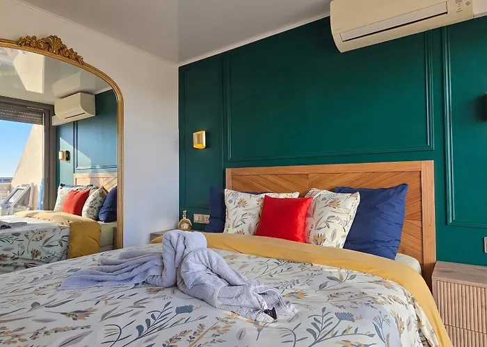 Capsexy Heliopolis Sea View Naturist Village