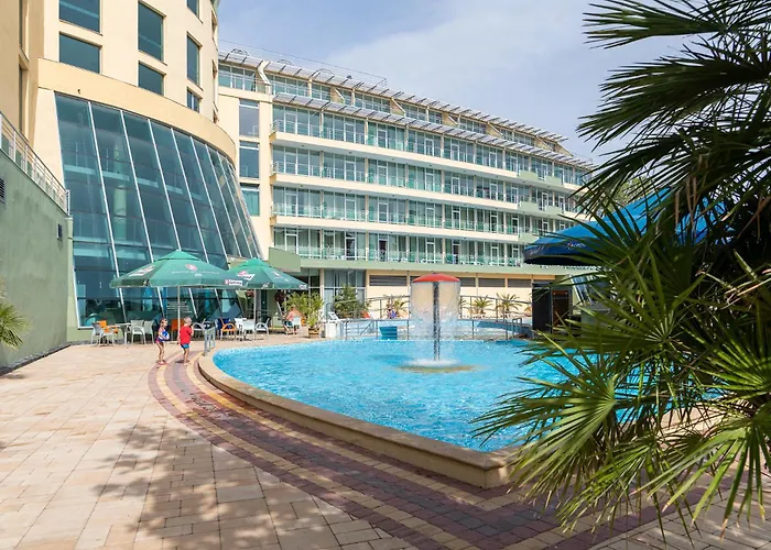 Ivana Palace - Free Parking