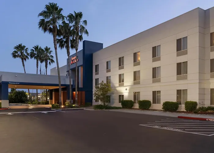 Hampton Inn & Suites Lathrop