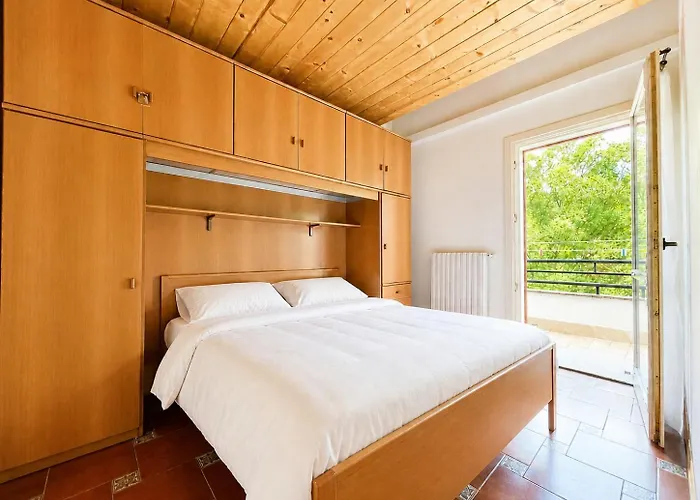 La Grande Casa Di Montagna