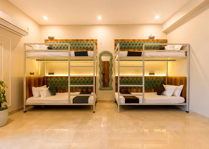 Yashobhoomi Stay Near Delhi Airport By Pmh
