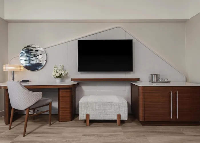 Family Hotel: Manchester Grand Hyatt San Diego