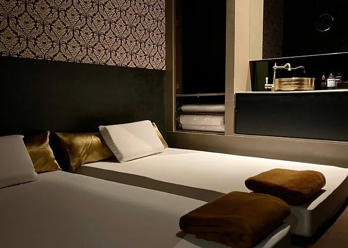 Grand 5 & Plaza Sukhumvit Bangkok