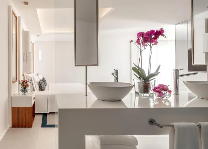 Hotel with view: Tivoli Carvoeiro