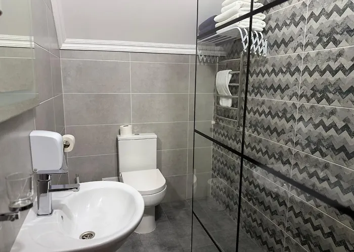 Silveroks Hotel