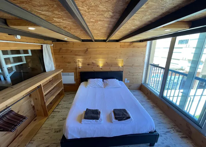 Duplex Climatisé 65m2 refait à neuf