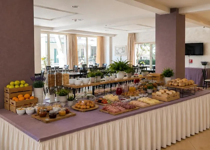 Hotel 3 stelle: Hotel Favorita