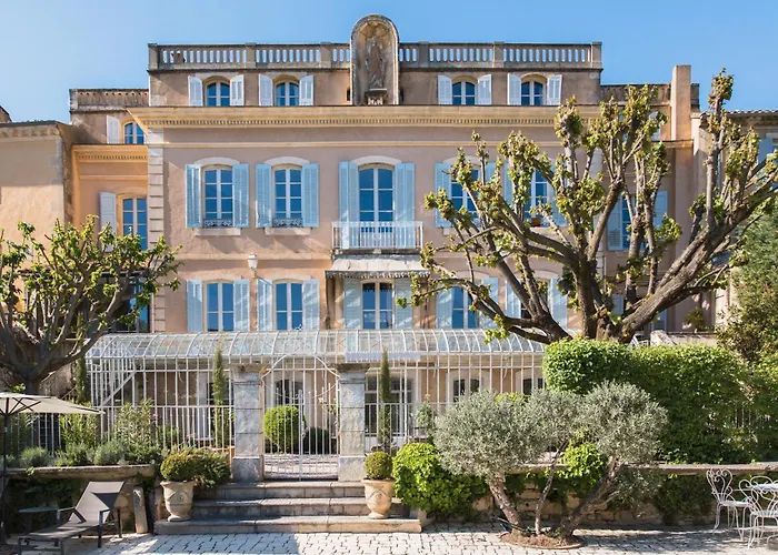 Location Maison Vacances La Madone