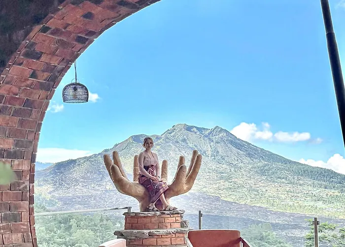 Caldera Hotel & Restaurant