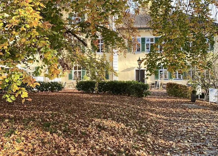 Das Schloss Burgellern - Genuss Und Geschichte Seit 1726