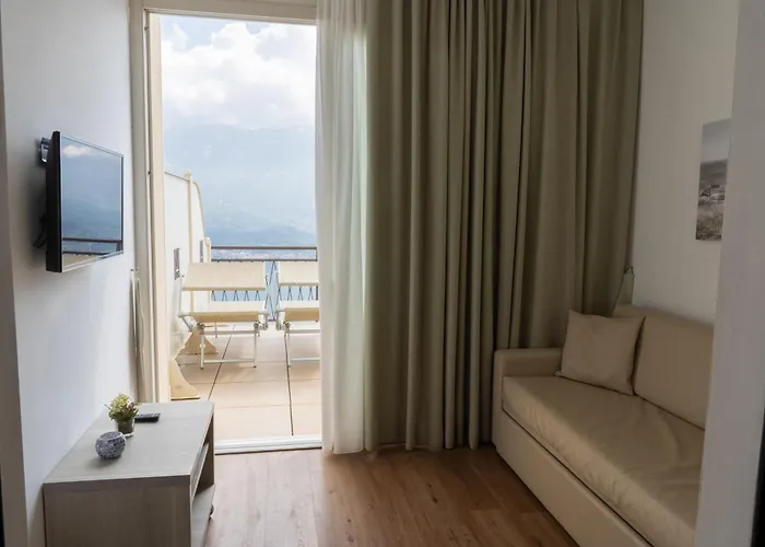 Village Hotel Lucia