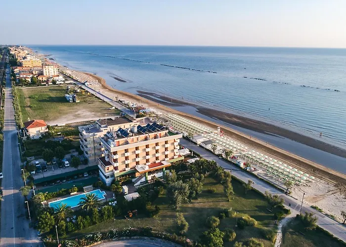 Una Hotels Imperial Beach Hotel