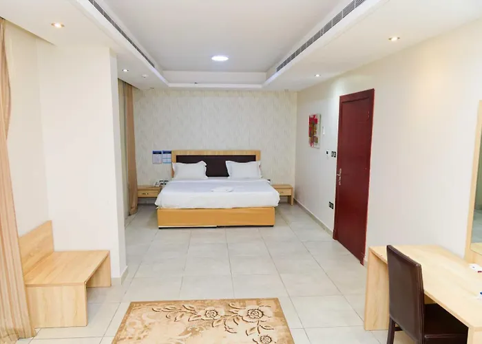 Oasis Rise Hotel Apartments