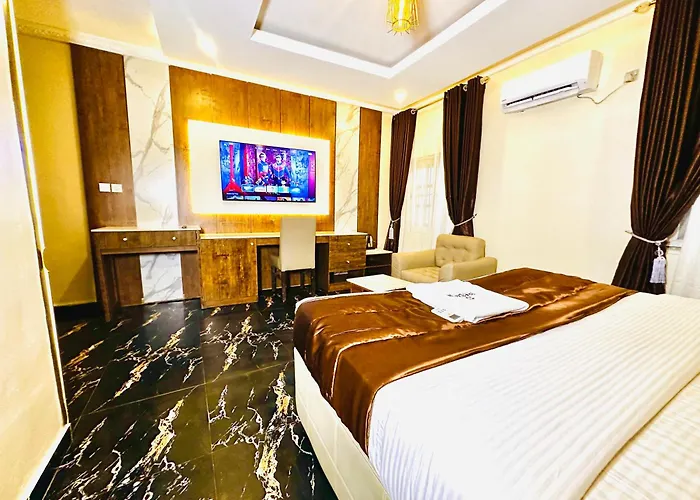 Presken Hotel Castle, Opebi Lagos