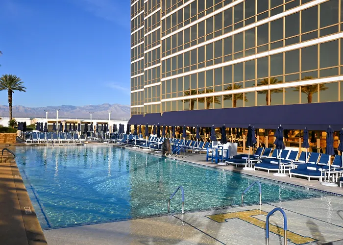 Hot Tub in Room Trump International Las Vegas