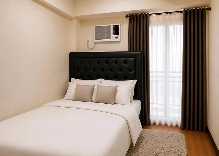 Satori Residence Condo With Balcony