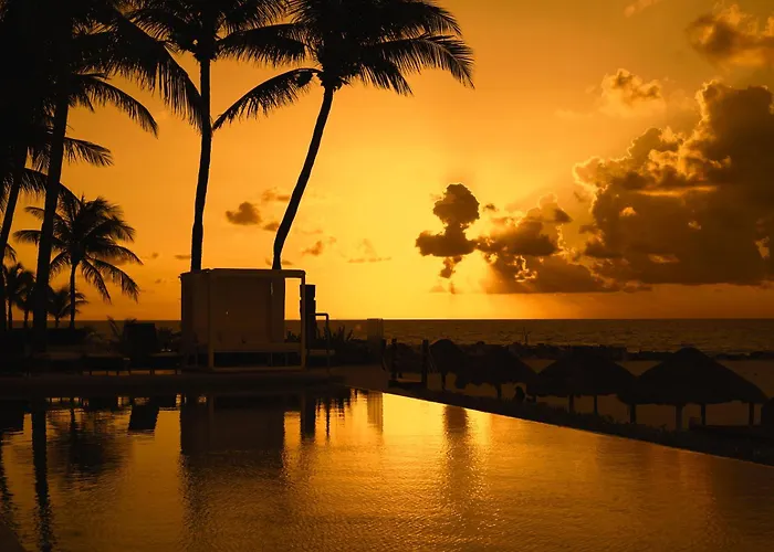 Beach Hotels Krystal Grand Cancun All Inclusive