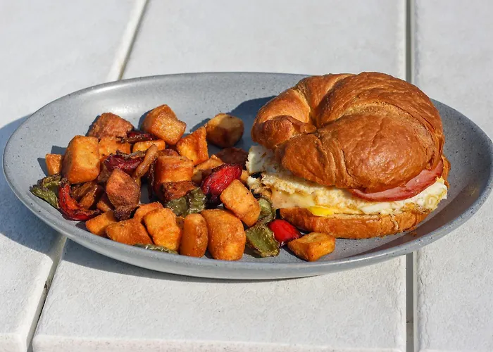 Doubletree Beach By Hilton Tampa Bay - North Redington Beach