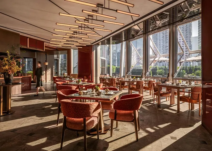 Dog friendly hotels Mandarin Oriental, Guangzhou