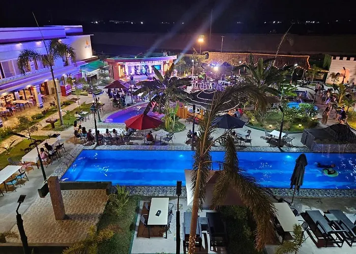 Blue Hotel & Resort