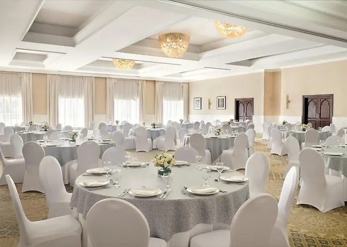 Crowne Plaza Muscat By Ihg