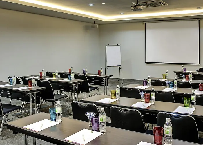 3 star hotels Ibis Styles Kuala Lumpur Fraser Business Park