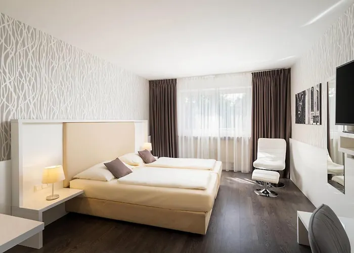 Qu Hotel, Trademark Collection By Wyndham