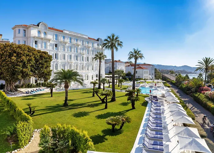  Miramare The Palace Resort