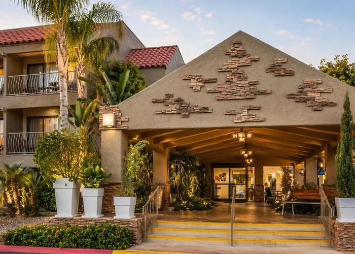 Holiday Inn Express Palm Desert By Ihg