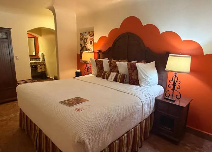 Los Arboles Hotel
