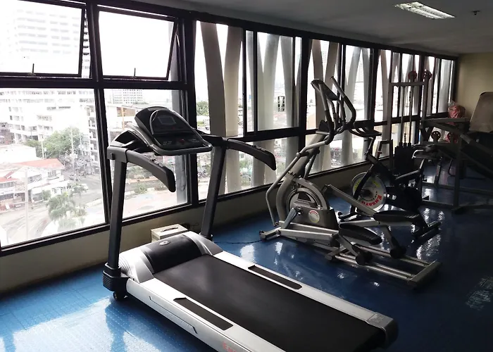 Malate Bayview Mansion City View
