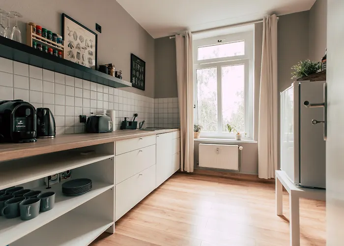 Luga Homes - Stadthaus