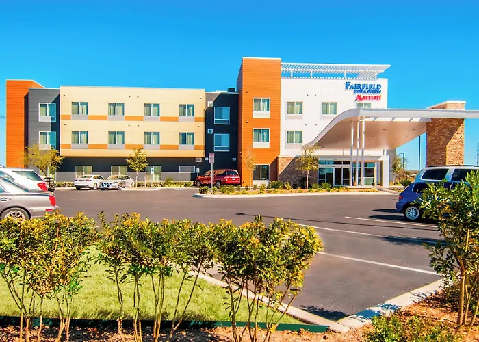Fairfield Inn & Suites By Marriott San Antonio Brooks City Base
