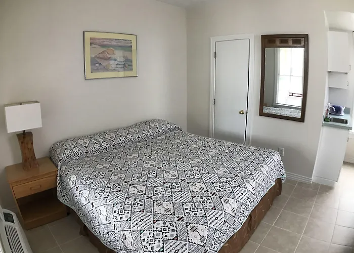 Ocean Cove Motel